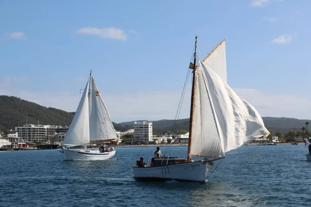 Es Nàutic Sant Antoni - Varadero y antifouling en Ibiza, foto 4 de 4