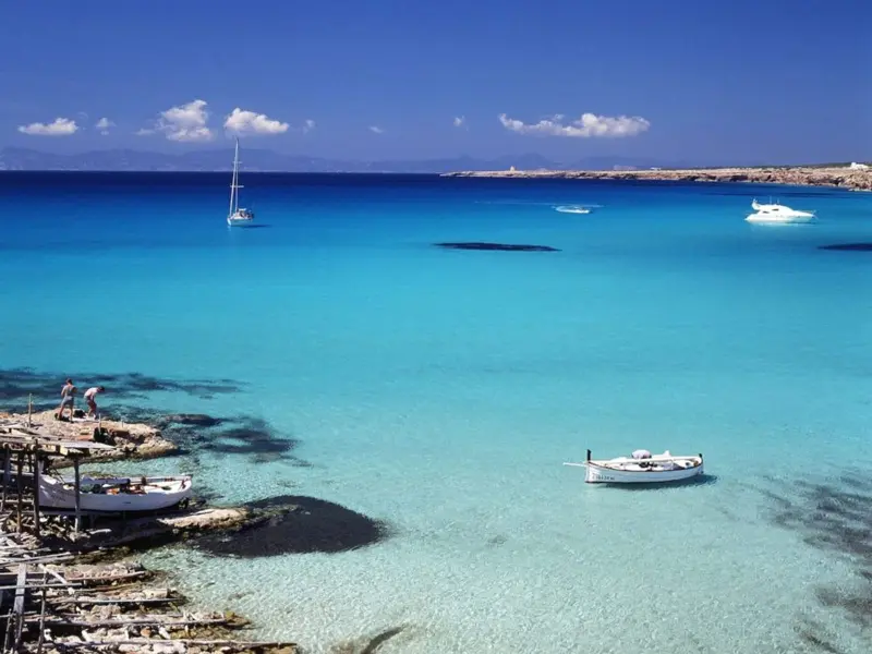 Love Boat Formentera - Alquiler de barcos con o sin patrón en La Savina, Foto 3 von 4