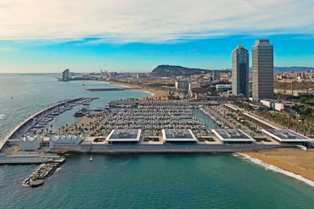 Barcelona Diving Club - Centro PADI 5 Estrellas en Port Olímpic, foto 4 de 4