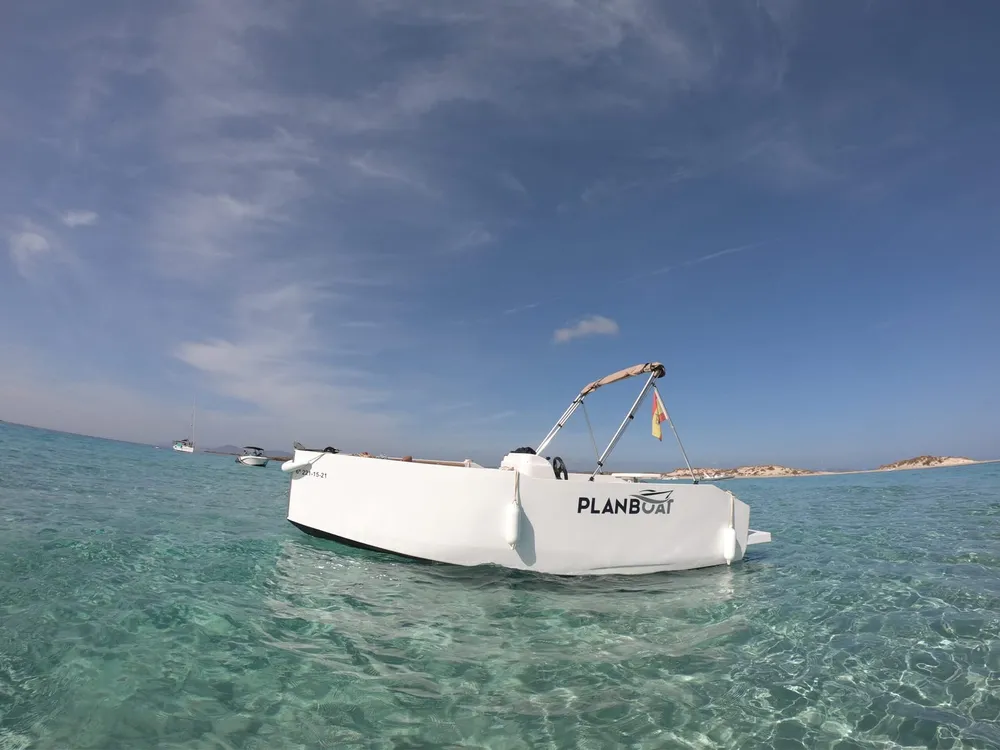Plan Boat - Alquiler de barcos con y sin licencia en Formentera, Foto 2 von 4