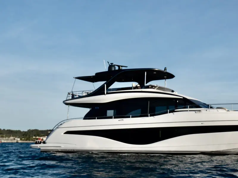 Arrival Yachts - Compraventa de yates y amarres en Puerto Portals, photo 3 of 4