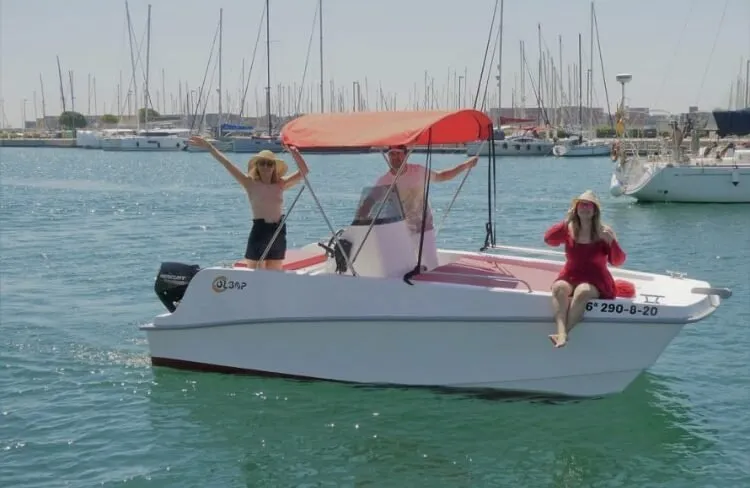 La Manga Mar Menor Charter - Alquiler de barcos y escuela náutica, Foto 2 von 4