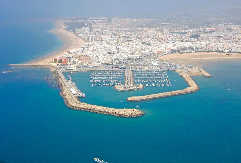 Club Náutico de Rota - Pesca deportiva y vela en el puerto de Rota, foto 2 de 4