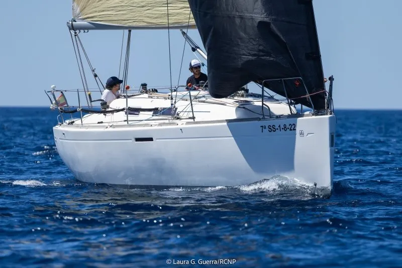 Real Club Náutico de Palma - Amarres, varadero y escuela de vela en Palma, Foto 2 von 4