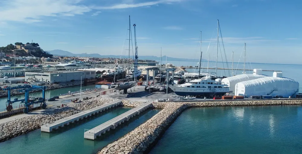 Port Denia - Astillero de refit y marina para superyates en Dénia, photo 4 sur 4