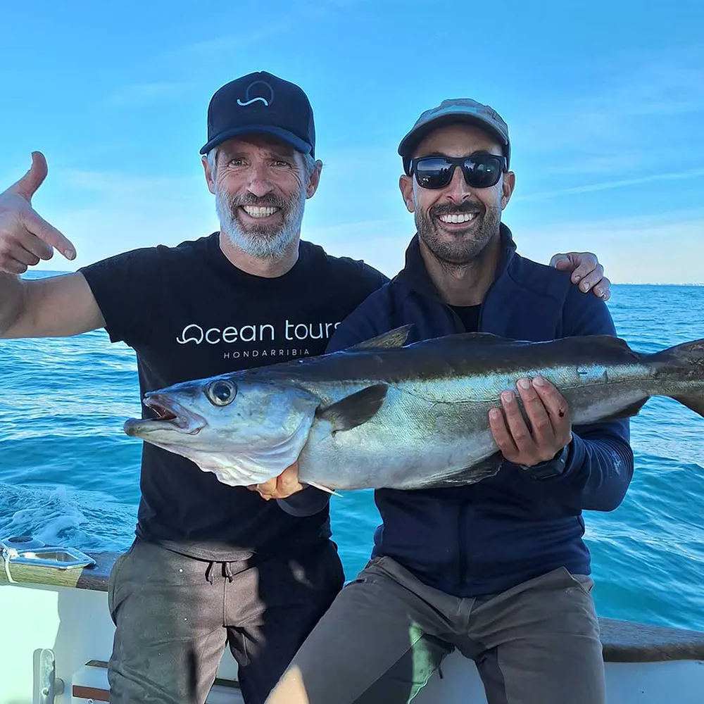 Ocean Tours Hondarribia - Rutas en barco y pesca en la costa vasca, Foto 2 von 4