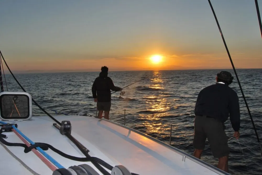 Navegación y Pesca - Salidas de pesca y alquiler de barcos en Gijón, Foto 2 von 4