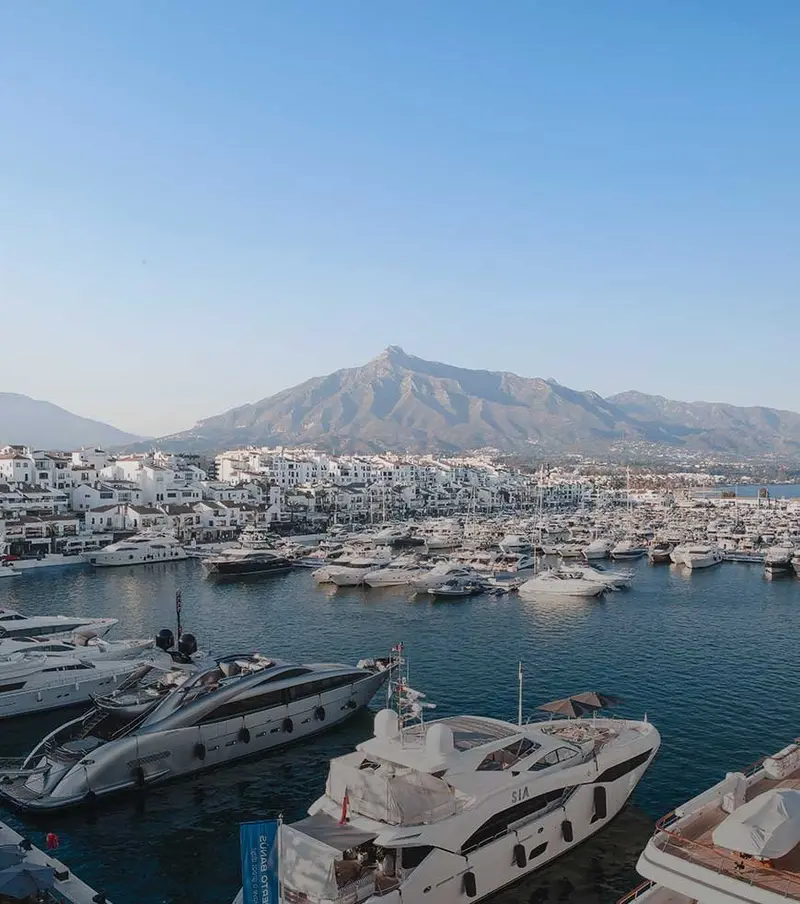 Puerto José Banús - Más de 900 amarres y travelift de 50 t en Marbella, photo 2 of 4
