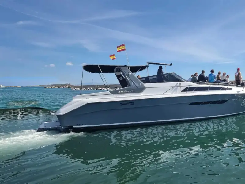 YachtPro Spain - Mantenimiento y alquiler de barcos en Fuengirola, Foto 3 von 4