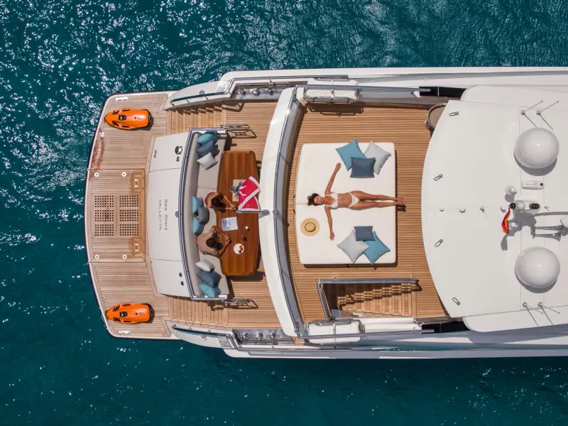 Boating Yacht Service - Gestión y mantenimiento de yates en Ibiza, Foto 2 von 4