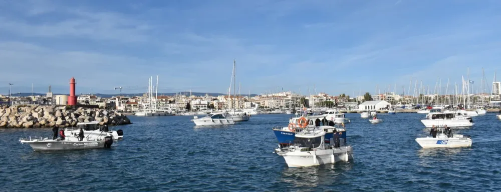 Club Nàutic Cambrils - Amarres y área técnica con travelift de 150 t, foto 4 de 4