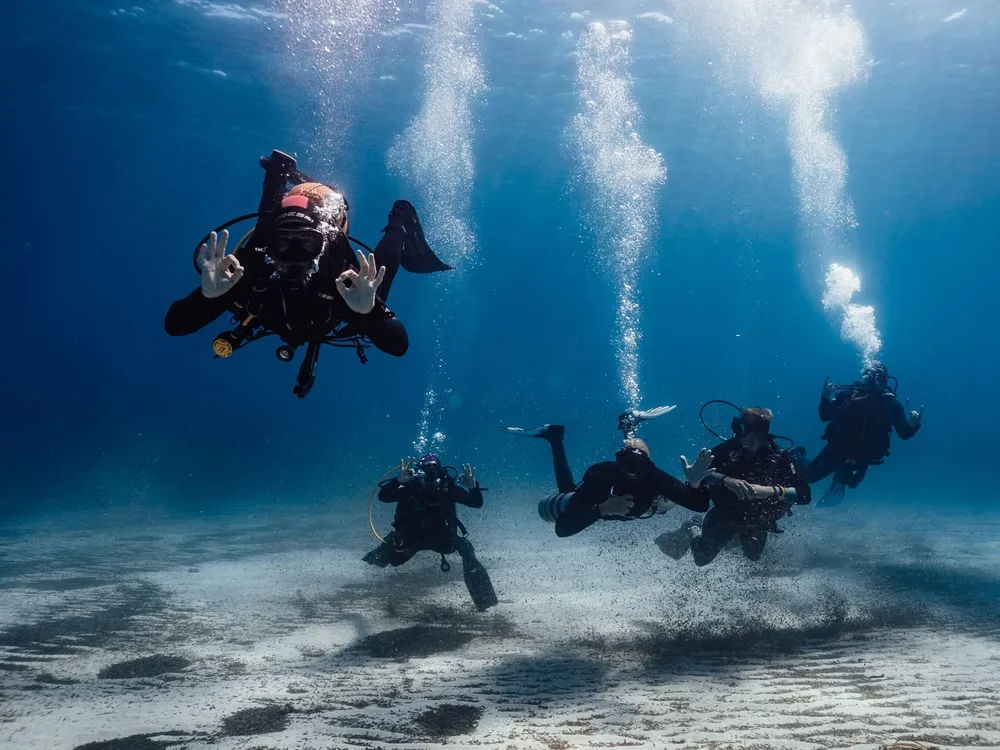 Blue Islands Diving - Buceo y excursiones en barco en Cala Galdana, Foto 4 von 4