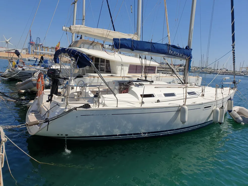 Spinnaker - Mantenimiento de barcos en el Real Club Náutico de Valencia, Foto 2 von 4