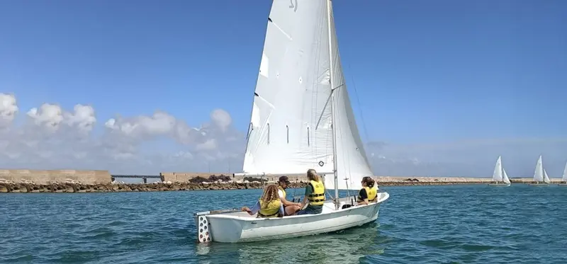 Real Club Náutico de Motril - Escuela de vela y campamentos náuticos, foto 3 de 4