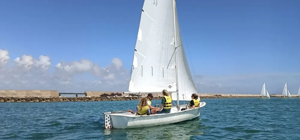 Real Club Náutico de Motril - Escuela de vela y campamentos náuticos, foto 3 de 4