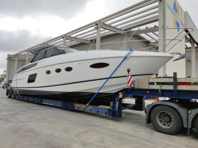 Servi Náutica - Varadero y taller naval en Oliva, Valencia, foto 2 de 4