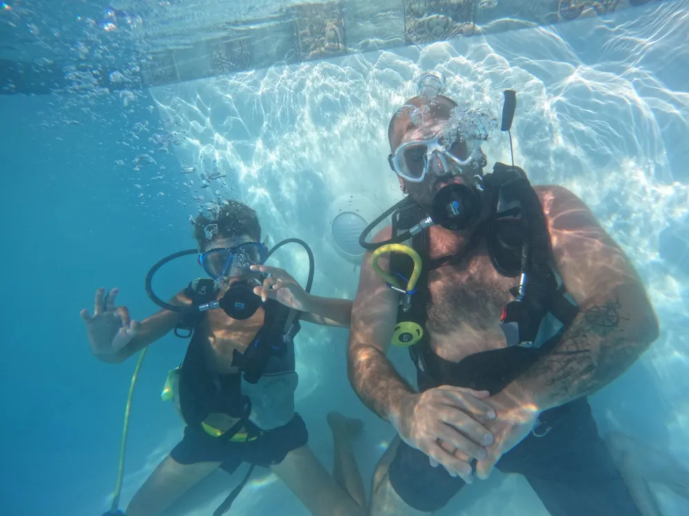 Dive Center Menorca - Inmersiones guiadas y cursos SSI, Foto 4 von 4