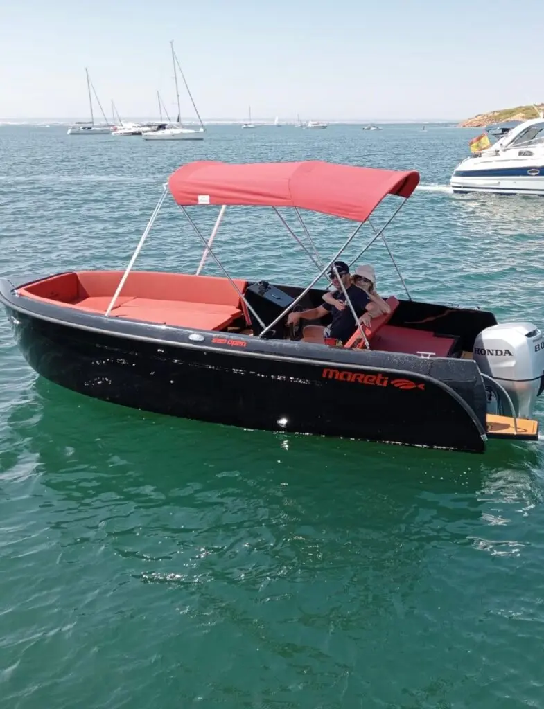 La Manga Mar Menor Charter - Alquiler de barcos y escuela náutica, Foto 3 von 4