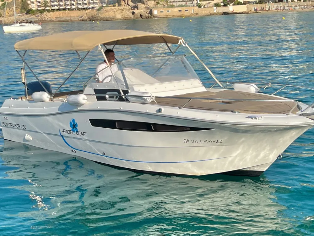 Bon Charter - Alquiler de barcos con o sin patrón en Club de Mar Palma, фото 3 из 4