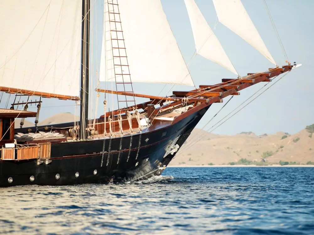 Swisspath Yachting - Gestión y chárter de superyates en Palma, Foto 2 von 4