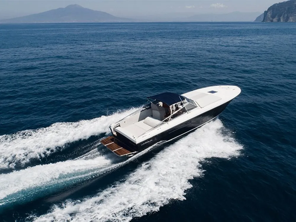 Nautec - Taller Volvo Penta e invernaje en Santa Eulària, фото 4 из 4
