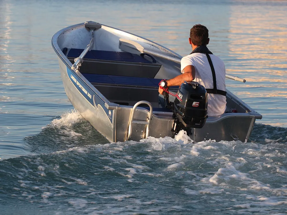 Náutica Fornés - Venta de barcos y marina seca en Pedreguer, Foto 3 von 4