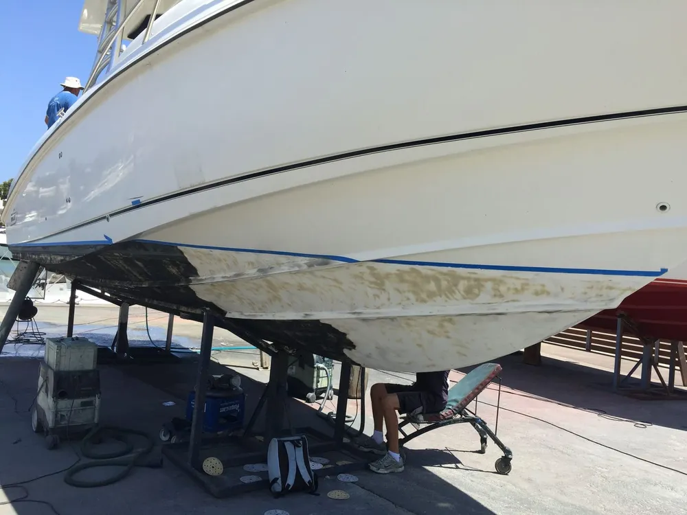 Michas Bootsservice - Taller Mercury y Yanmar en Porto Petro, Foto 3 von 4