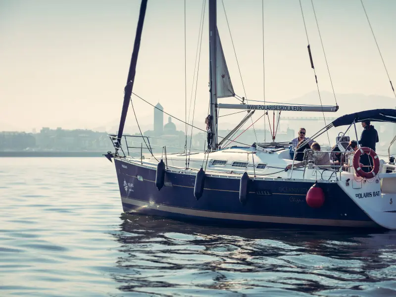 Polaris Nautika Eskola - Escuela náutica PER y Patrón de Yate en Getxo, фото 2 из 4