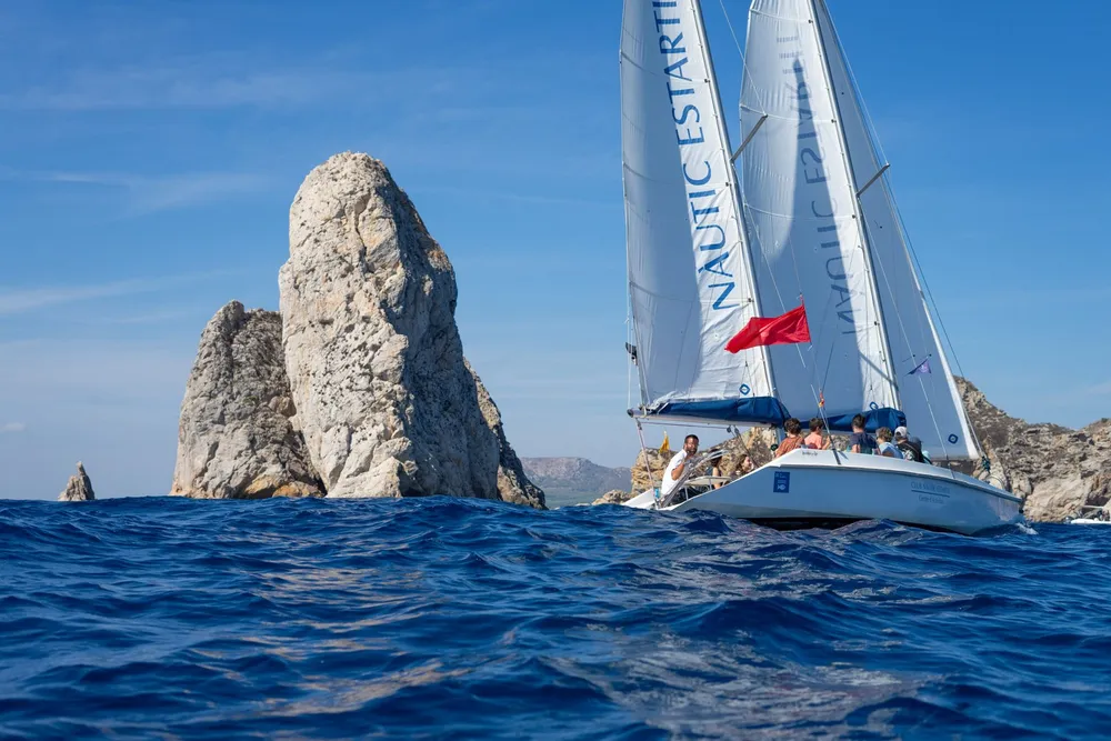 Club Nàutic Estartit - Amarres frente a las islas Medes, Foto 2 von 4