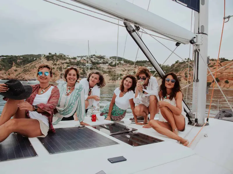 ECC Yacht Charter - Alquiler de veleros y catamaranes en Palma, Foto 2 von 4