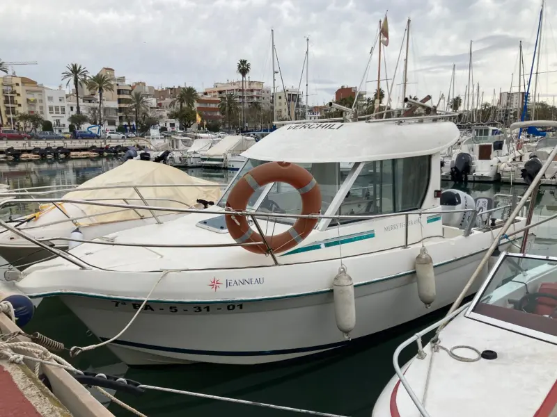 A Bordo Náutica - Climatización, electrónica y compraventa de barcos en Sitges, foto 2 de 4