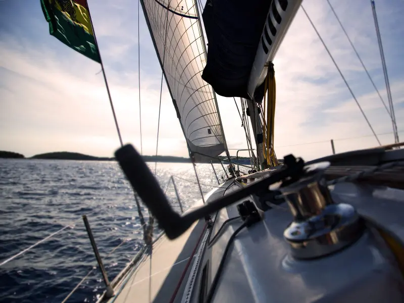 Sails and Rig Solutions - Reparación de velas y jarcia en Mallorca, foto 3 de 4