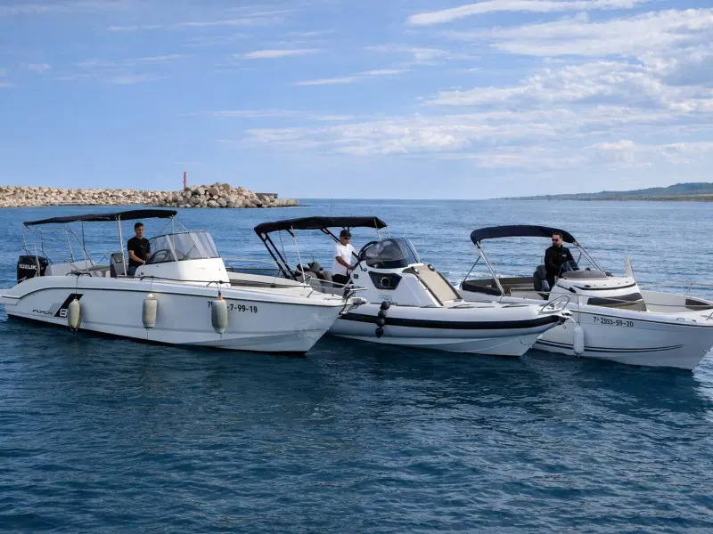 Nàutica Costa Brava - Venta, alquiler y taller en Palamós, Foto 2 von 4