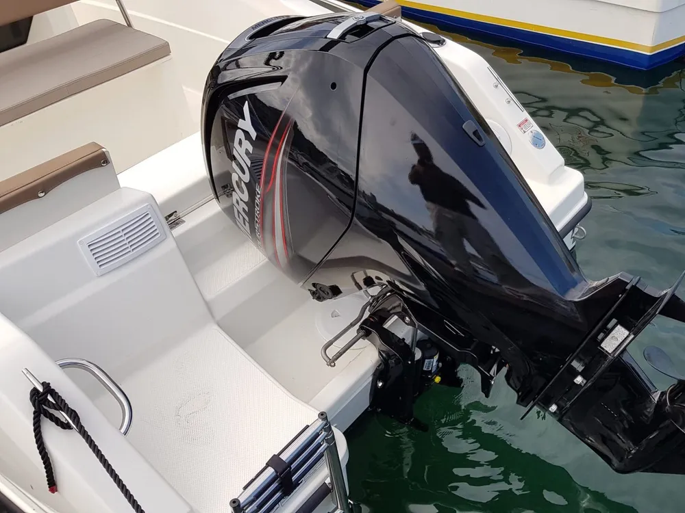 Asturnáutica - Venta de barcos y taller náutico en Gijón, foto 2 de 4