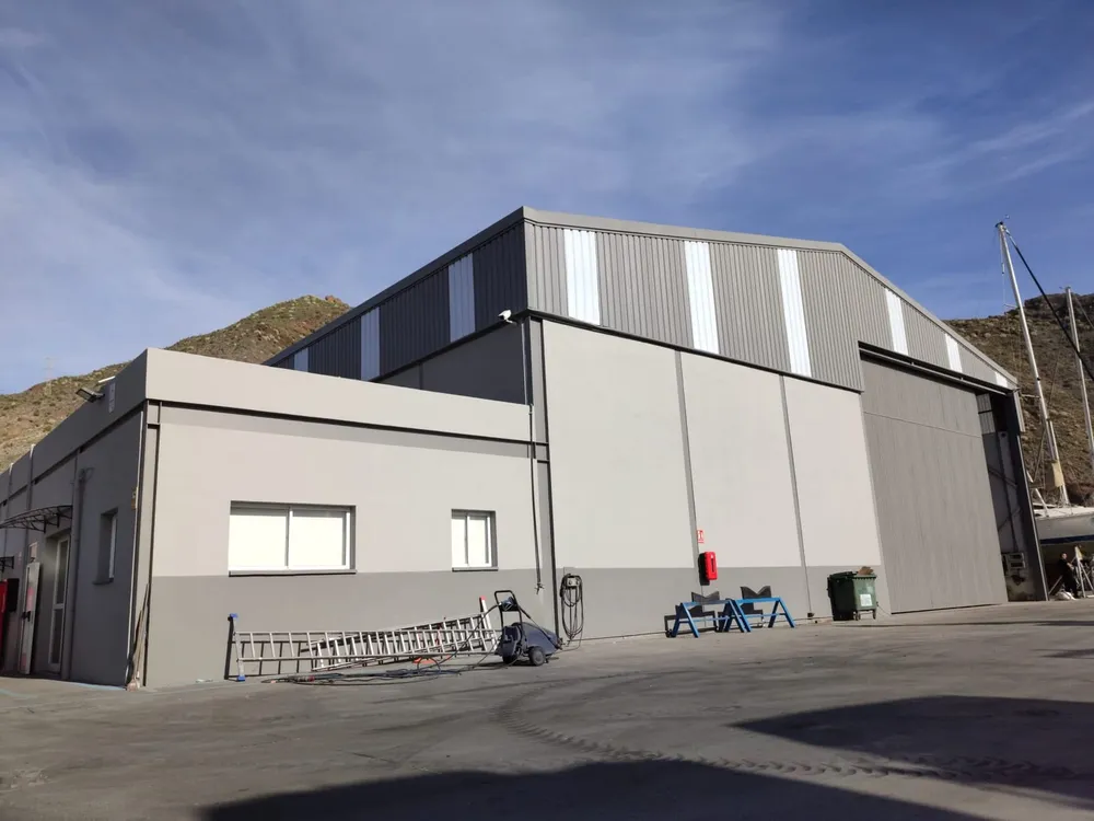 Spinnaker Canarias - Varaderos Anaga y tienda náutica en Tenerife, foto 2 de 4