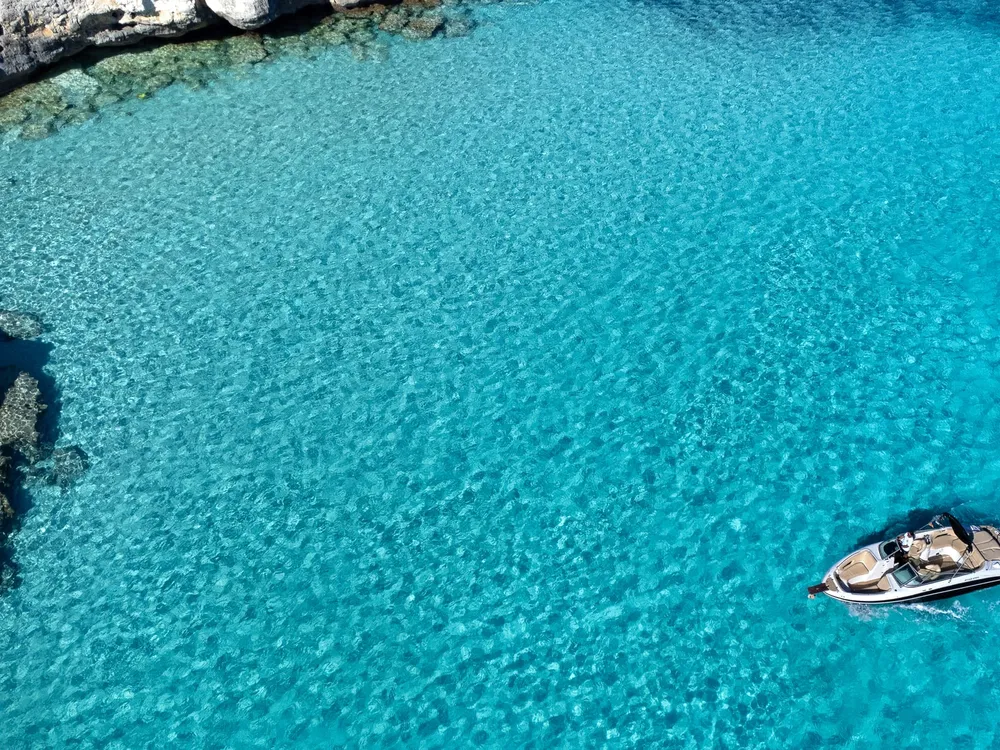 Blue Islands Diving - Buceo y excursiones en barco en Cala Galdana, Foto 3 von 4