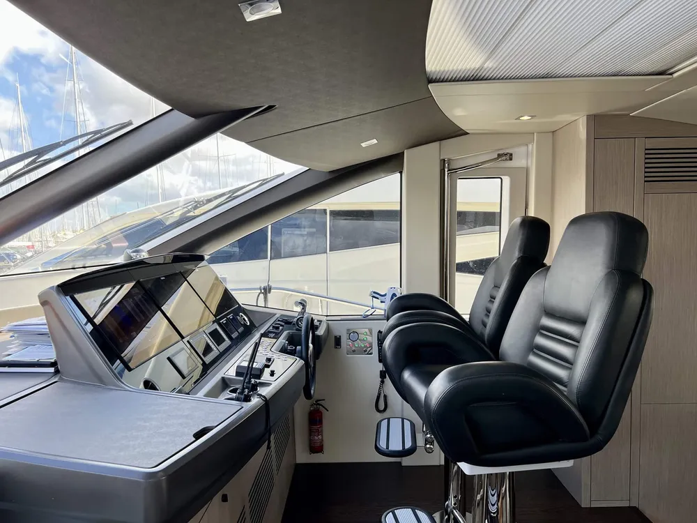 Arrival Yachts - Compraventa de yates y amarres en Puerto Portals, photo 4 of 4
