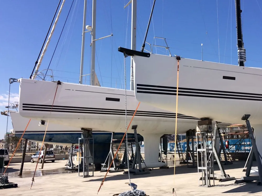 B-Marine Yachting - Jarcia, refit y servicio técnico X-Yachts en Badalona, foto 3 de 4