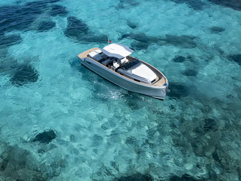 Nauticall - Limpieza, mantenimiento e invernaje de barcos en Santa Eulària, Foto 2 von 4