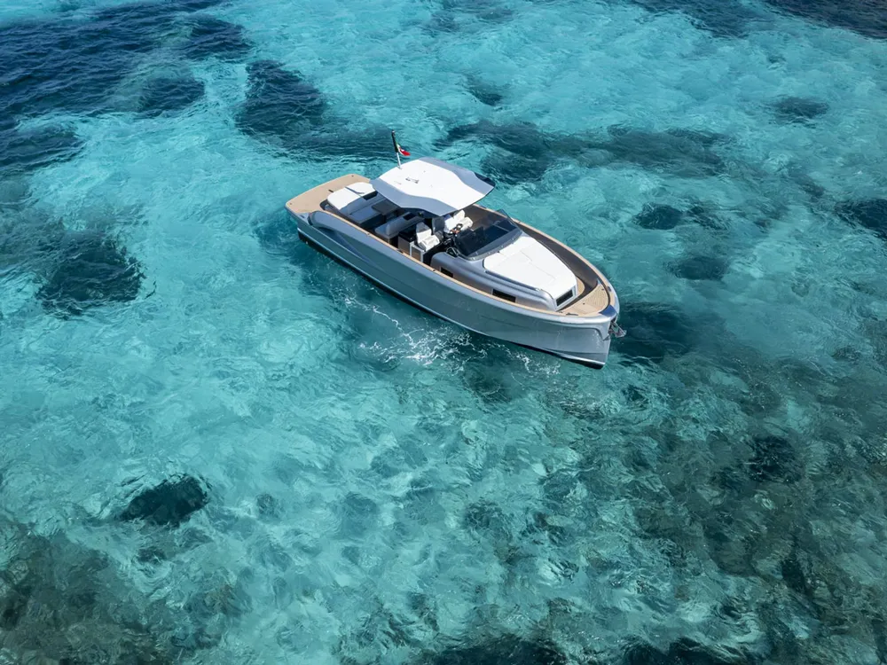 Nauticall - Limpieza, mantenimiento e invernaje de barcos en Santa Eulària, Foto 2 von 4