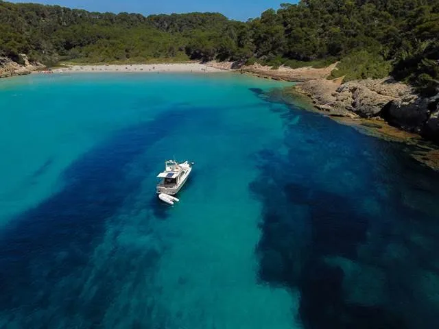 Mar en Calma - Excursiones en llaüt por Menorca, Foto 4 von 4
