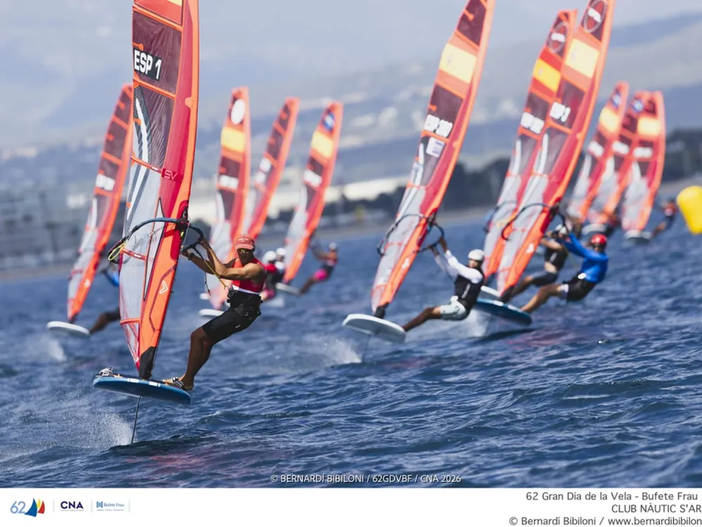 Club Nàutic S'Arenal - Amarres, travelift y escuela de vela en Llucmajor, Foto 3 von 4