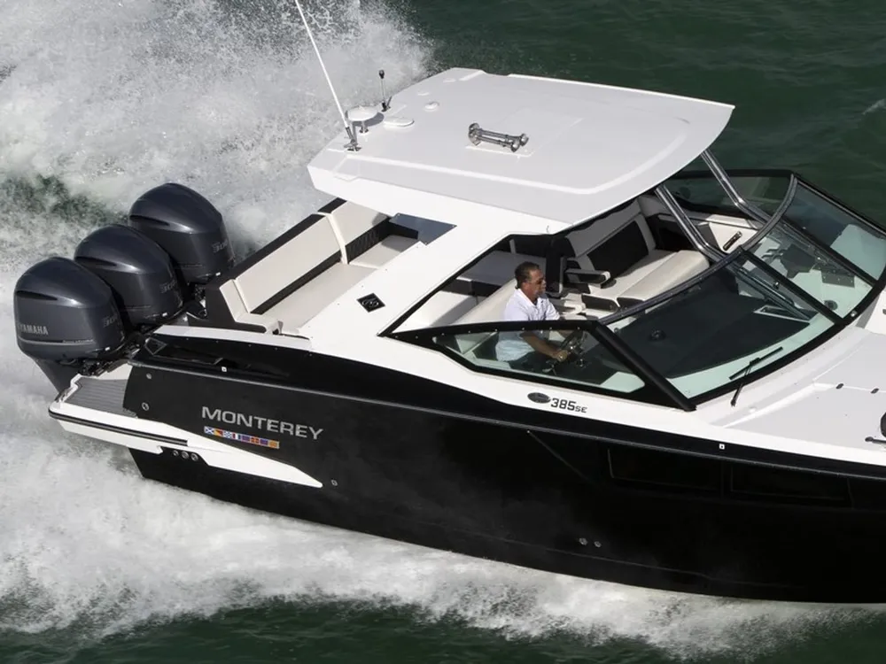 Náutica Mangas - Venta, alquiler y limpieza de barcos en Marbella, фото 4 из 4