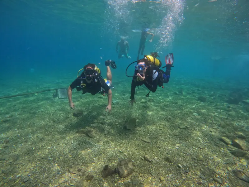 Dive Center Menorca - Inmersiones guiadas y cursos SSI, Foto 3 von 4