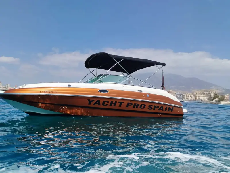 YachtPro Spain - Mantenimiento y alquiler de barcos en Fuengirola, Foto 2 von 4