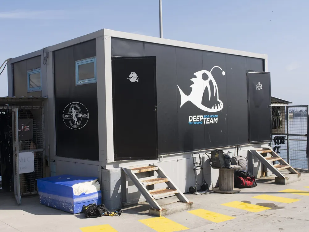 Deep Team - Centro de buceo recreativo y técnico en A Coruña, Foto 4 von 4