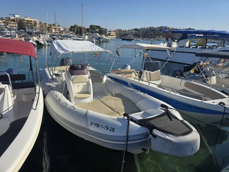 Náutica Colonia - Alquiler de barcos y varadero en Colònia de Sant Jordi, Foto 2 von 4