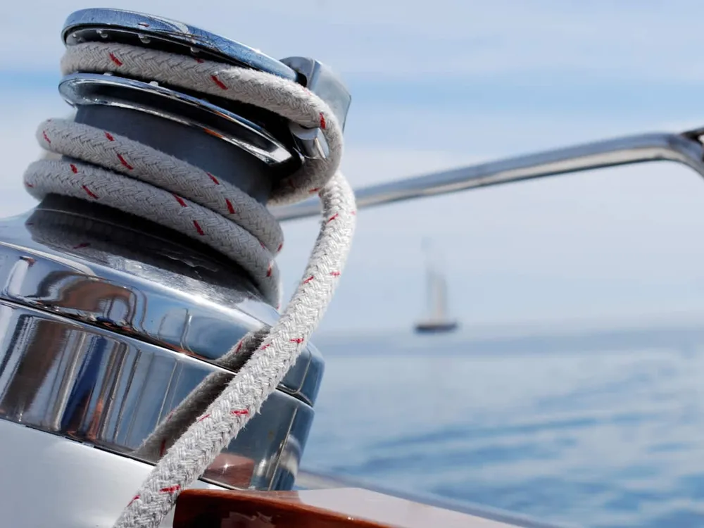 Náutica Loguemar - Distribuidor BRP, Honda y Garmin en Caleta de Vélez, Foto 2 von 4