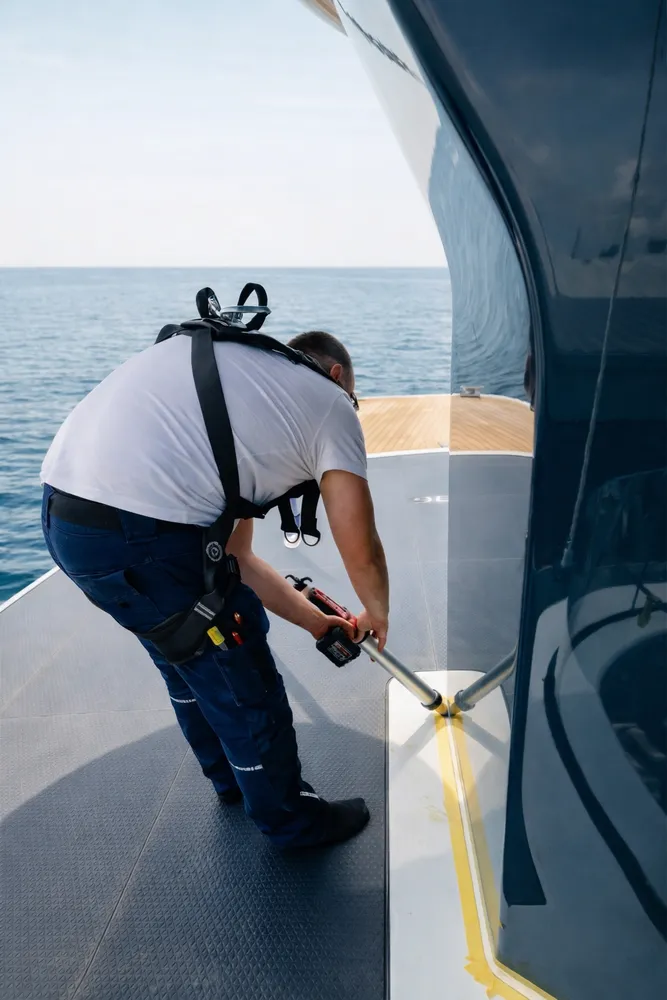 Emergency Yacht Sealing Leak Repair, photo 3 of 5