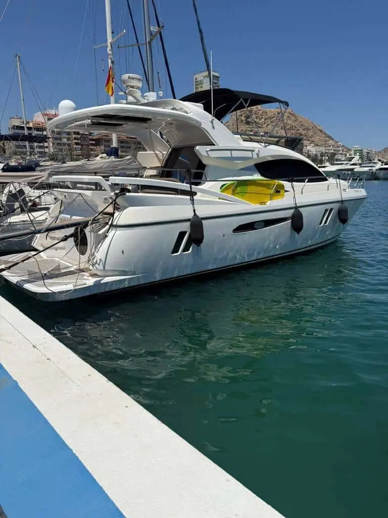 GP Náutica - Mecánica naval especializada en el Puerto de Alicante, foto 2 de 4